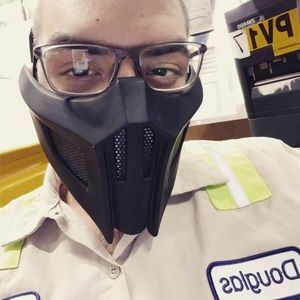 Meet your Posher, Douglas